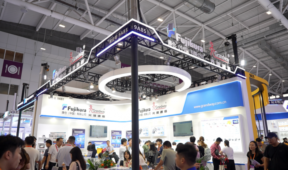 藤仓CIOE 2026发布三款熔接机 全面布局光器件工厂解决方案