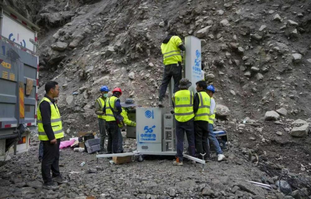 中国移动在吉隆口岸开通4/5G基站打通救援通信